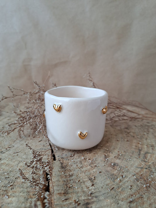 Chávena - corações em relevo