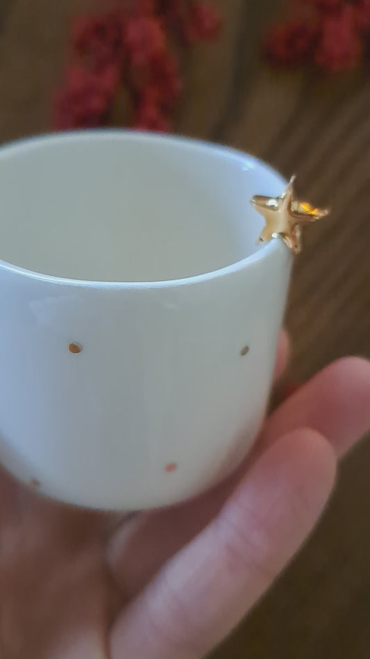 Chávena - 1 estrela rebordo + pintinhas ouro