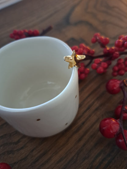 Chávena - 1 estrela rebordo + pintinhas ouro