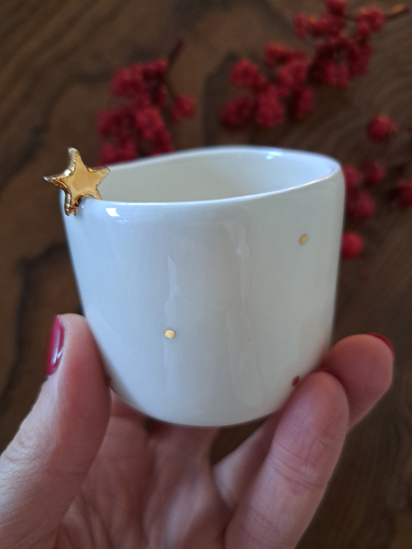 Chávena - 1 estrela rebordo + pintinhas ouro