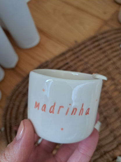 Pack - Chávena coelho rebordo padrinhos + pendente 🤍